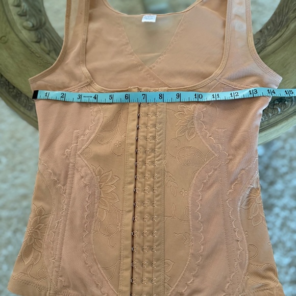 Unbranded Tan Slimming Body Shaper Cami Corset Size Medium - Picture 9 of 9